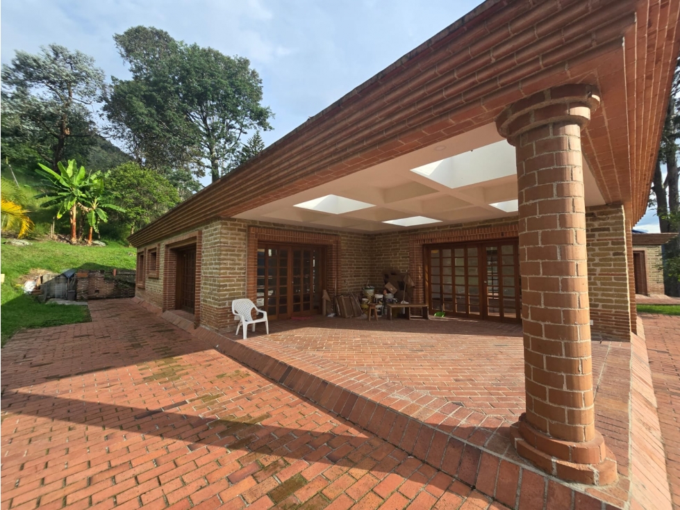 HERMOSA CASA FINCA EN VENTA LA LOMA DEL ESCOBERO ENVIGADO — foto 6