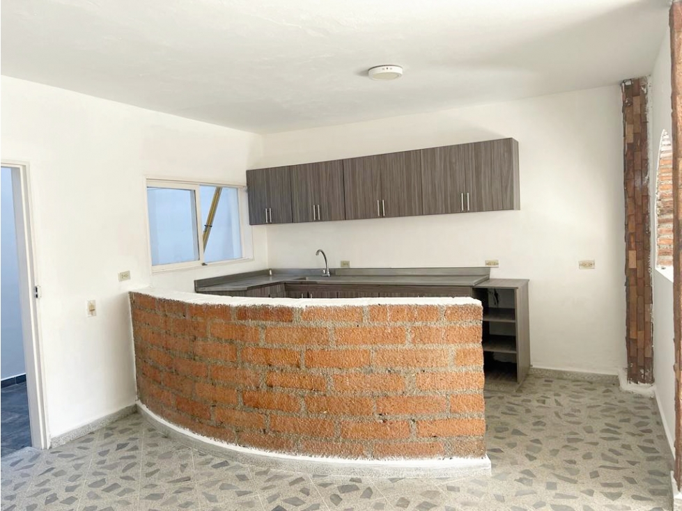 HERMOSA CASA EN VENTA DE 3 NIVELES EN CUATRO ESQUINAS-RIONEGRO — foto 3
