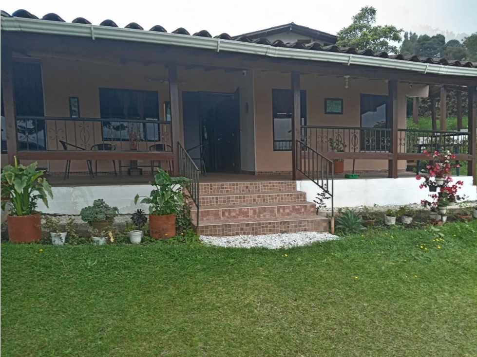 ENCANTADORA FINCA EN VENTA GUARNE
