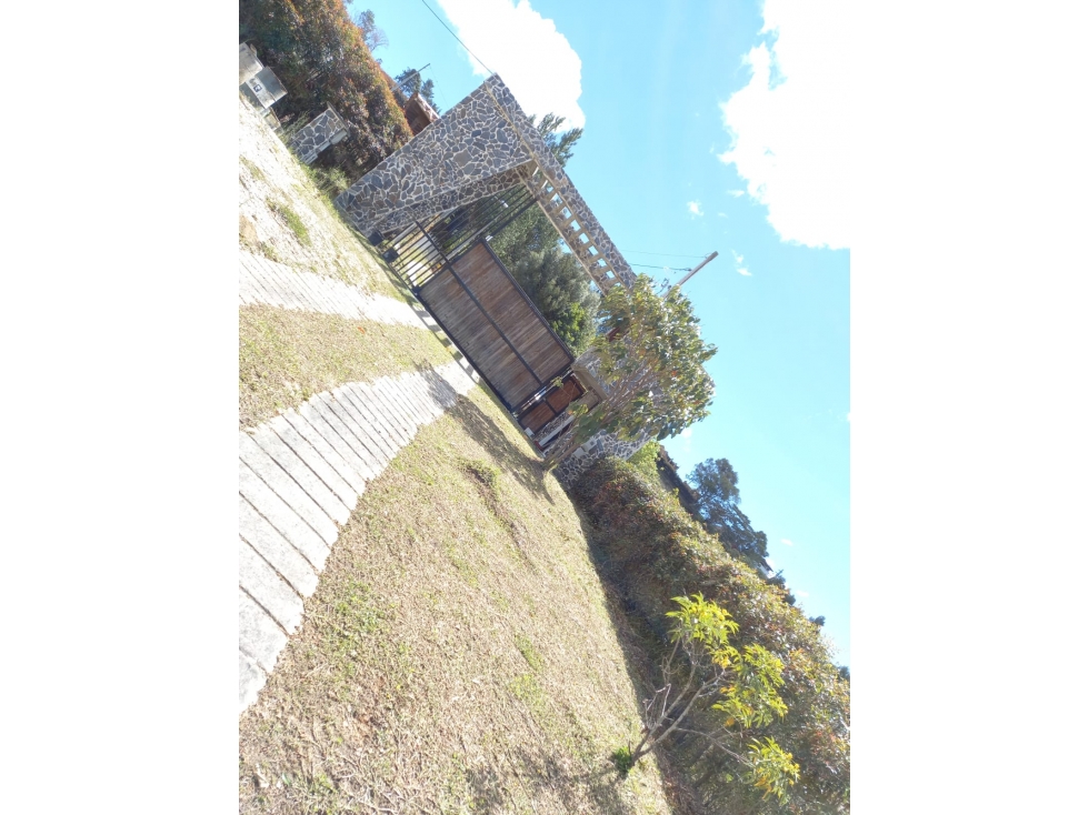 ESPECTACULARES LOTES EN VENTA EN PARCELACIÓN PRIVADA - CARMEN DE VIB.
