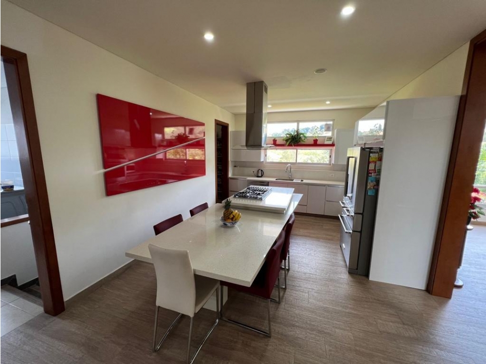 ESPECTACULAR CASA EN VENTA ALTO DE PALMAS — foto 4