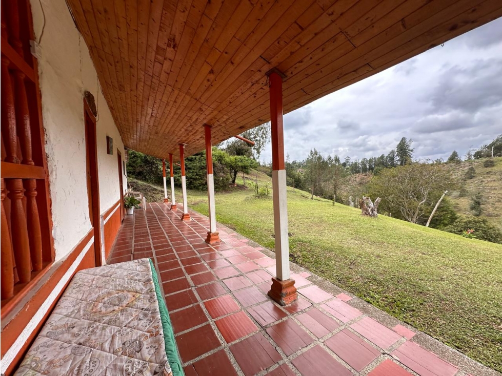 ENCANTADORA FINCA EN VENTA PARA PROYECTO SAN VICENTE - 4
