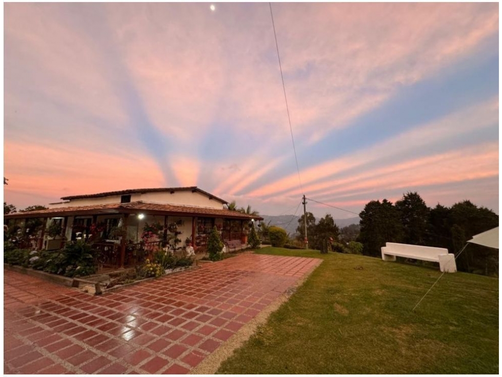ENCANTADORA FINCA EN VENTA GUARNE