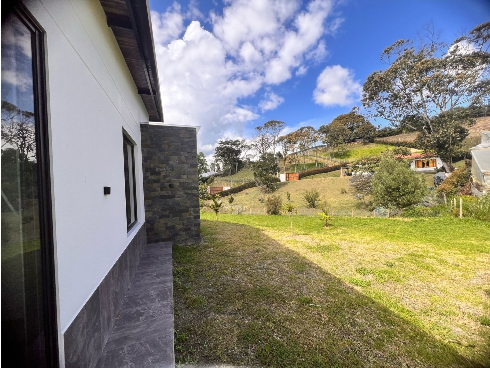 LINDA CASA FINCA NUEVA EN VENTA CON EXCELENTE UBICACIÓN — foto 4
