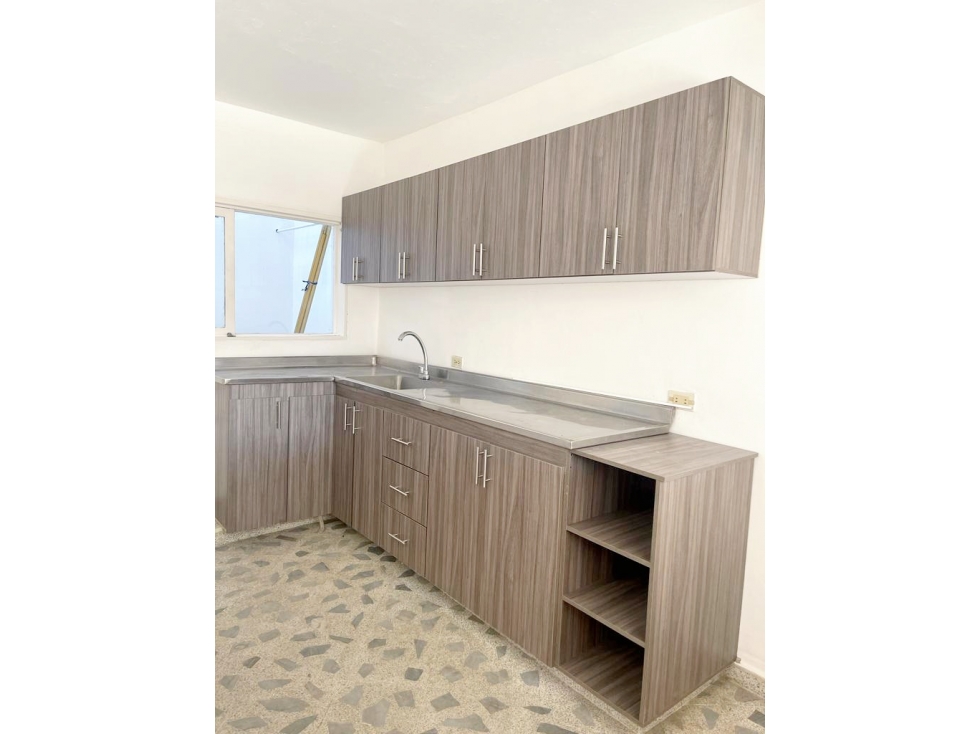 HERMOSA CASA EN VENTA DE 3 NIVELES EN CUATRO ESQUINAS-RIONEGRO — foto 4