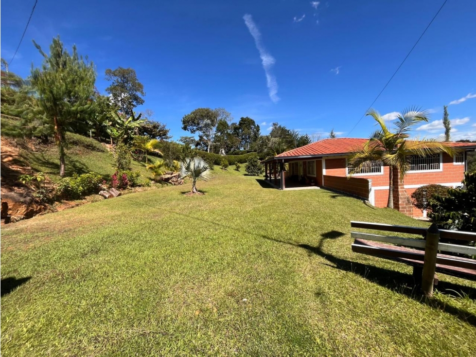ENCANTADORA FINCA EN VENTA GUARNE
