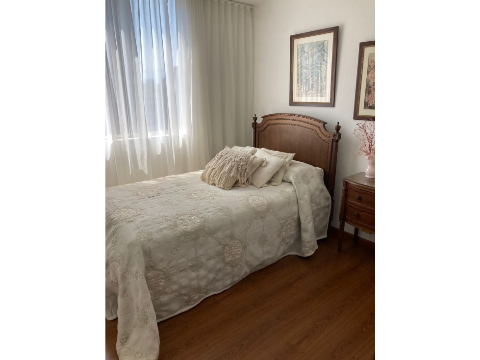 CONFORTABLE APARTAMENTO EN VENTA POBLADO-MEDELLIN — foto 6
