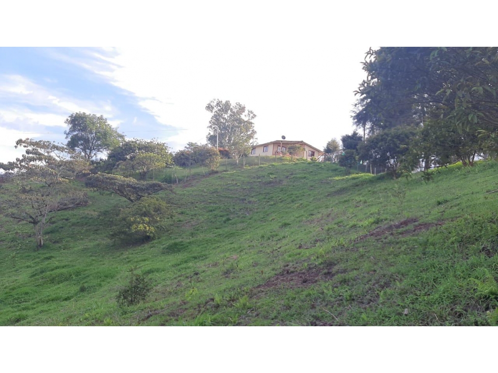 LINDO LOTE EN VENTA MARINILLA - 6