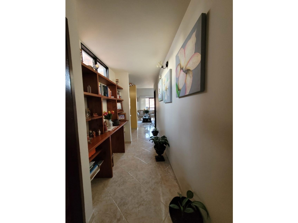 ENCANTADOR APARTAMENTO CASA EN VENTA MARINILLLA — foto 3
