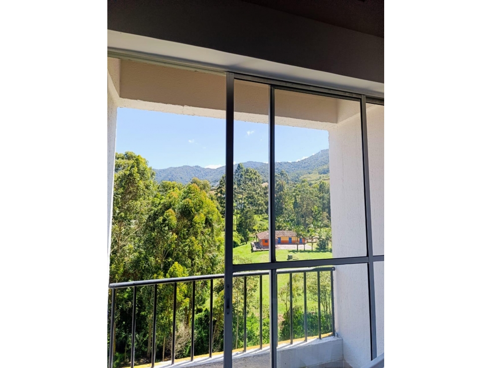 HERMOSO APARTAMENTO EN VENTA EL CARMEN DE VIBORAL