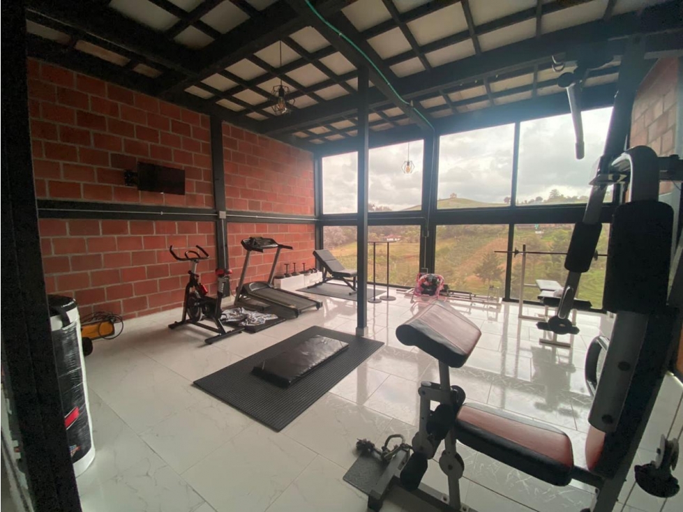 LINDA FINCA EN VENTA MARINILLA — foto 2