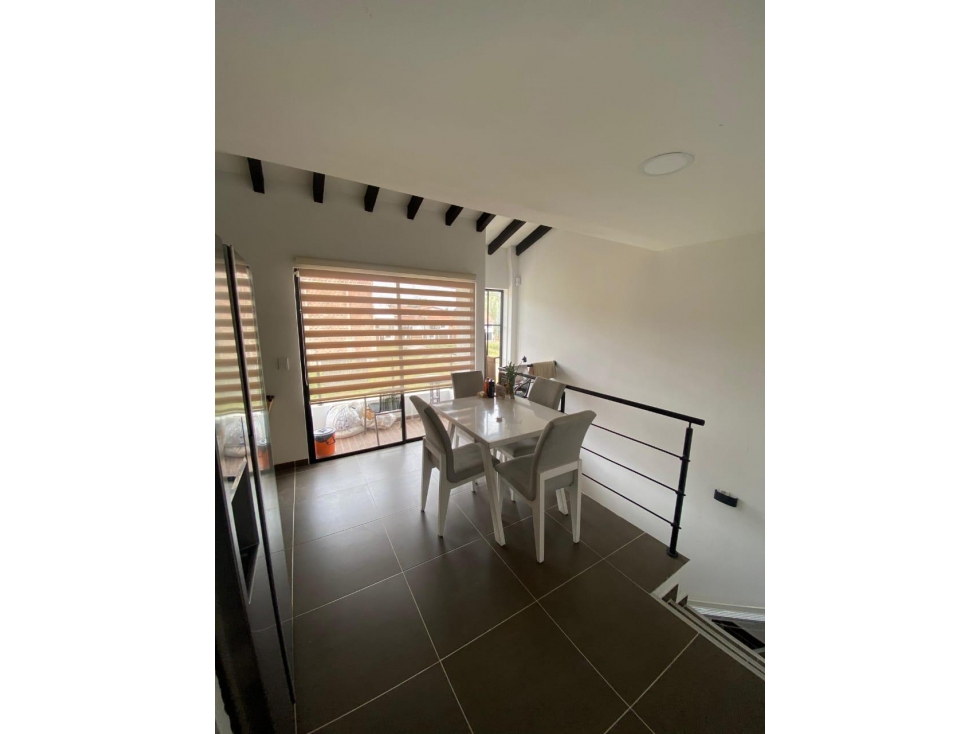 LINDA CASA EN VENTA EL CARMEN DE VIBORAL — foto 2