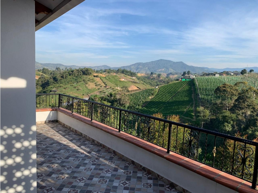 HERMOSA CASA FINCA EN VENTA EN MARINILLA ANTIOQUIA — foto 2