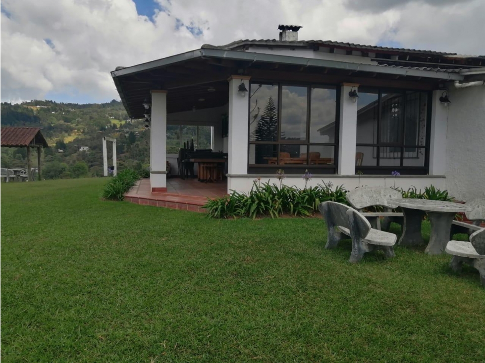 ENCANTADORA FINCA EN VENTA GUARNE