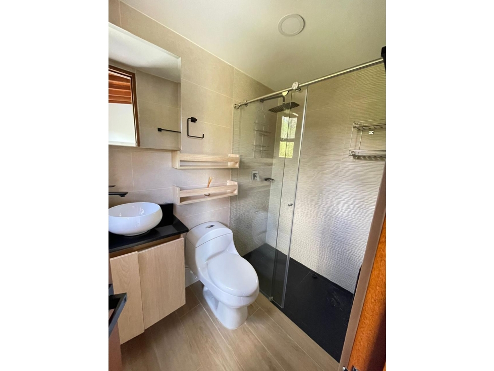HERMOSA CASA CAMPESTRE EXCLUSIVA EN EL RETIRO — foto 6