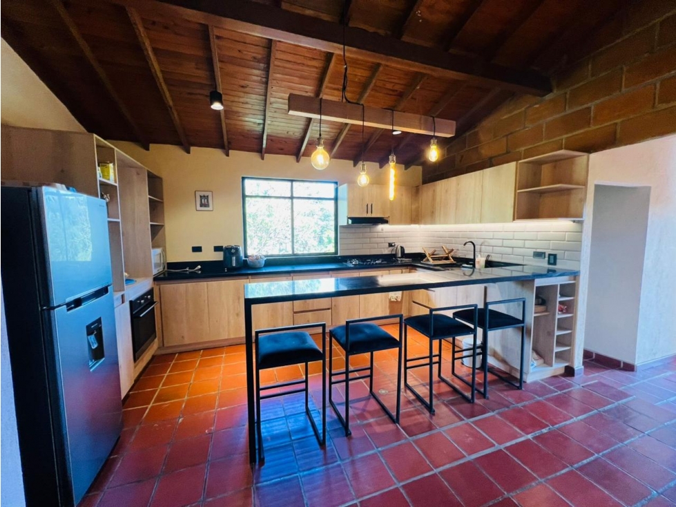 HERMOSA FINCA EN VENTA GUARNE — foto 4