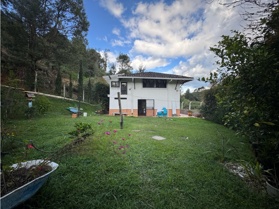 LINDA CASA FINCA EN VENTA SECTOR AEROPUERTO — foto 2