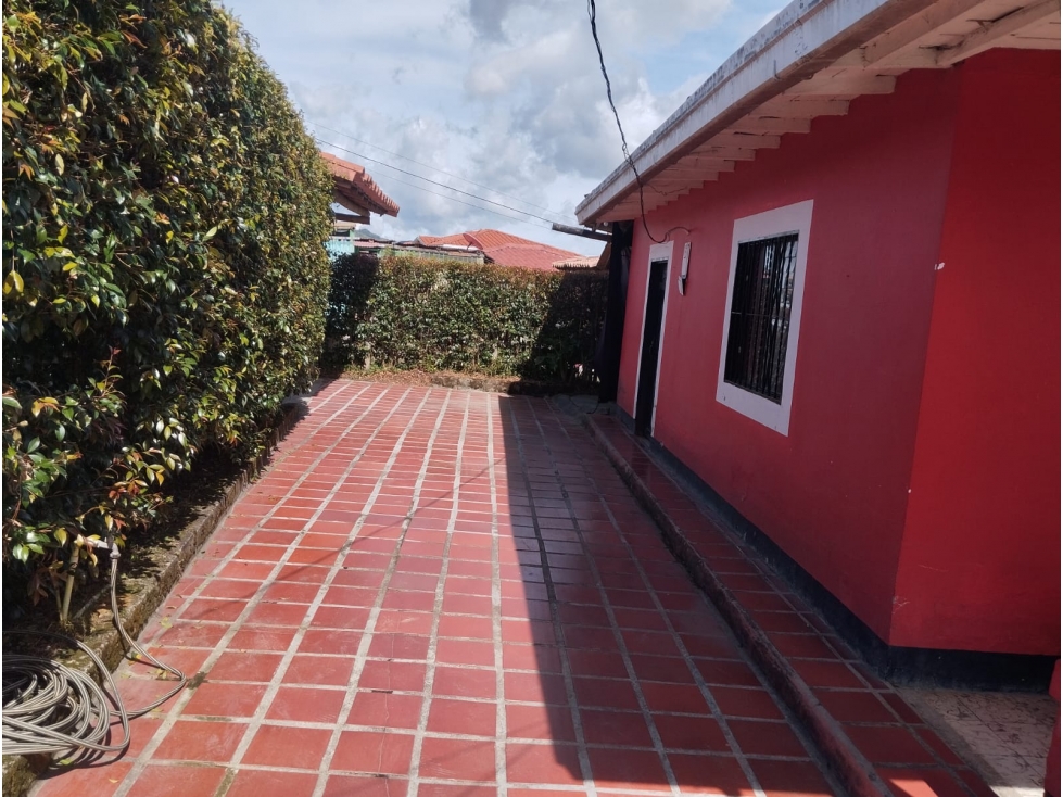 HERMOSA CASA FINCA EN VENTA MARINILLA ANTIOQUIA — foto 2