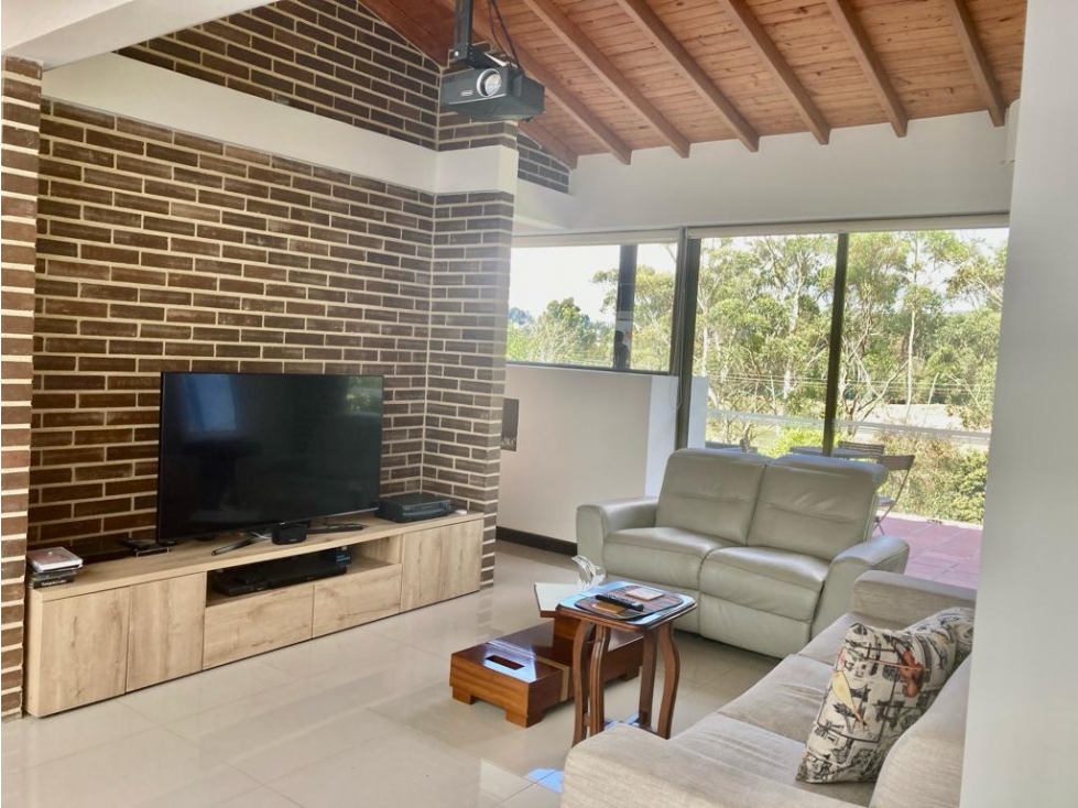 ENCANTADORA FINCA EN VENTA GUARNE — foto 2