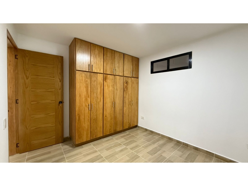 HERMOSO APARTAMENTO INTERNO EN VENTA ~ MUY CERC AL PARQUE DEL CARMEN — foto 2