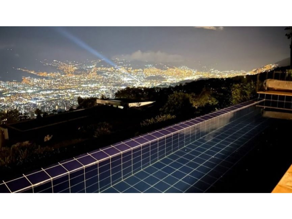 ESPECTACULAR CASA EN VENTA ALTO DE PALMAS — foto 2