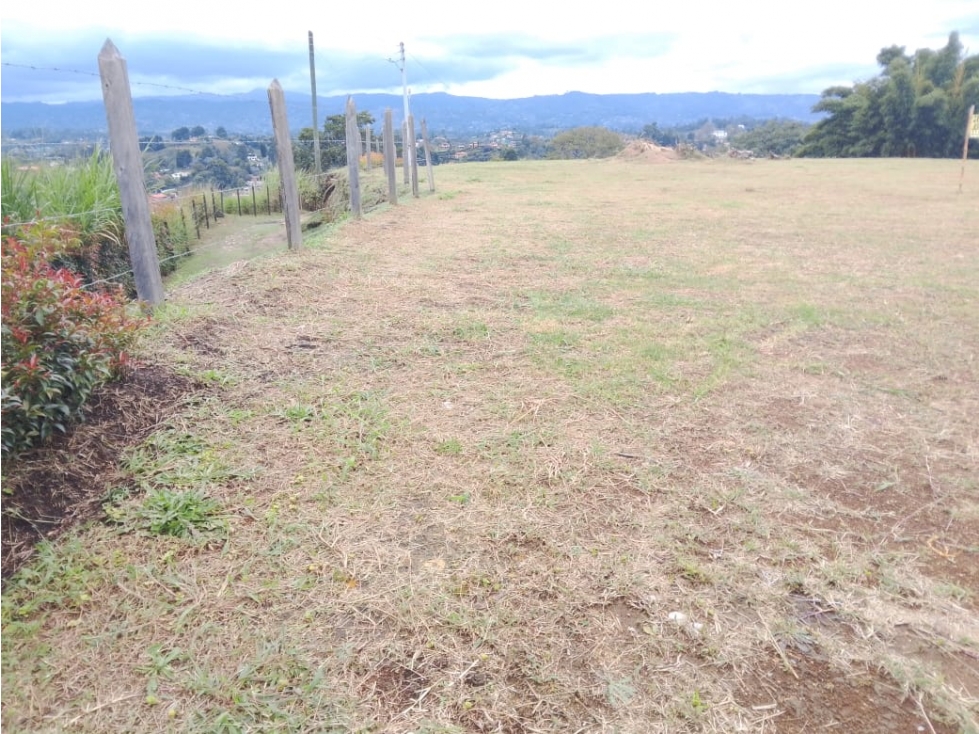 ENCANTADOR LOTE EN VENTA EN GUARNE ANTIOQUIA. — foto 2