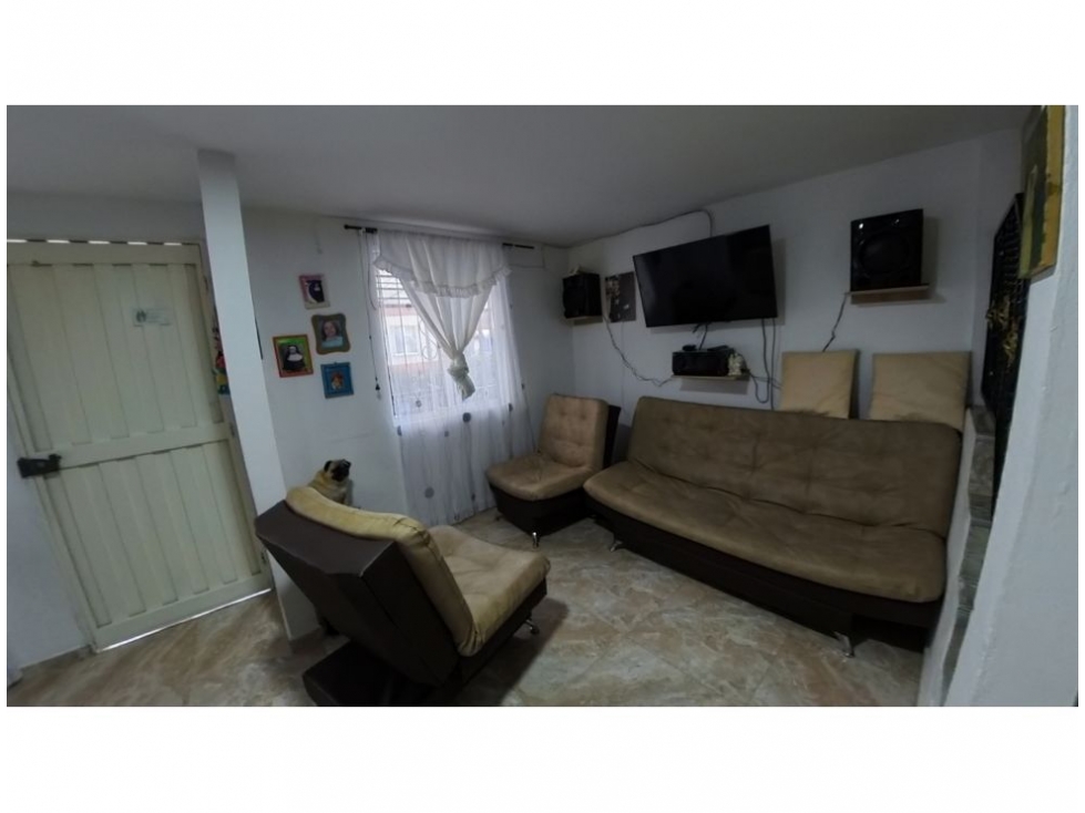 LINDA CASA EN VENTA LA CEJA — foto 2