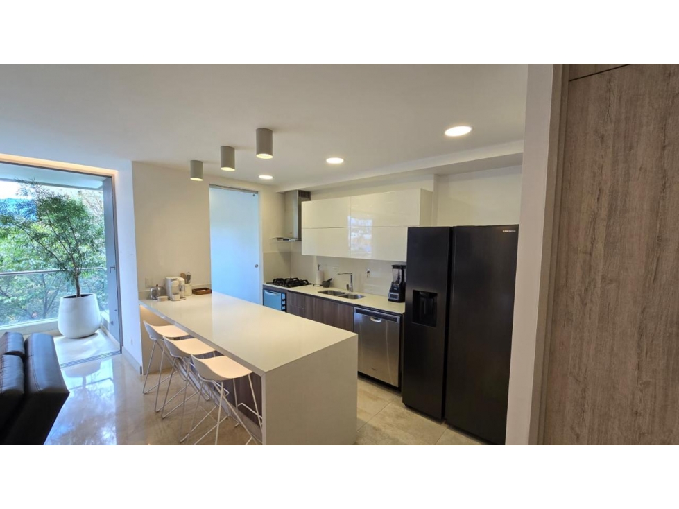 ESPECTACULAR APARTAMENTO EN VENTA POBLADO — foto 2