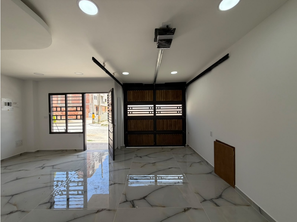 APARTAMENTO DE OPORTUNIDAD EN VENTA EL CARMEN DE VIBORAL - 2