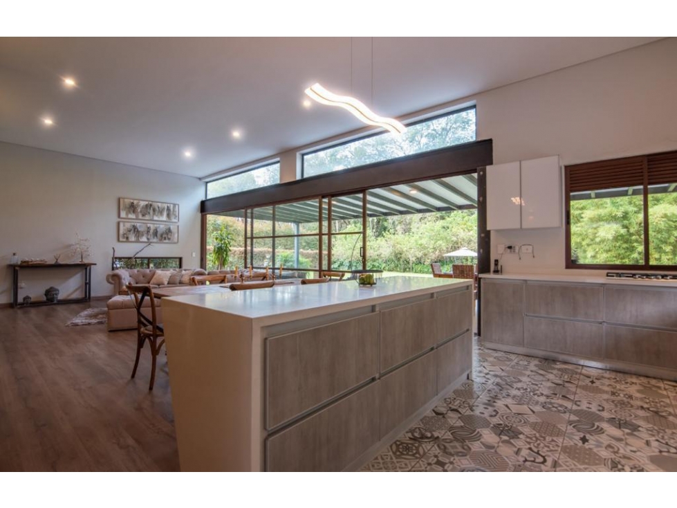EXCELENTE CASA CAMPESTRE EN ARRIENDO CERCA MEDELLÍN - 6