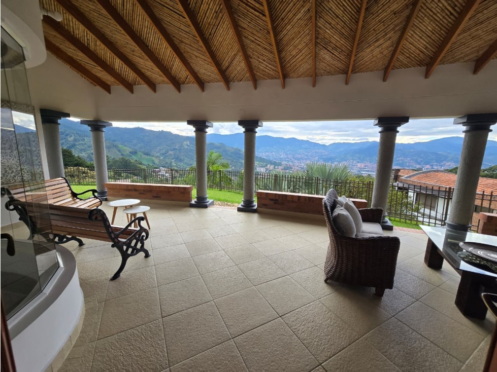 ENCANTADORA CASA CAMPESTRE DE LUJO EN VENTA ENVIGADO ANTIOQUIA — foto 2