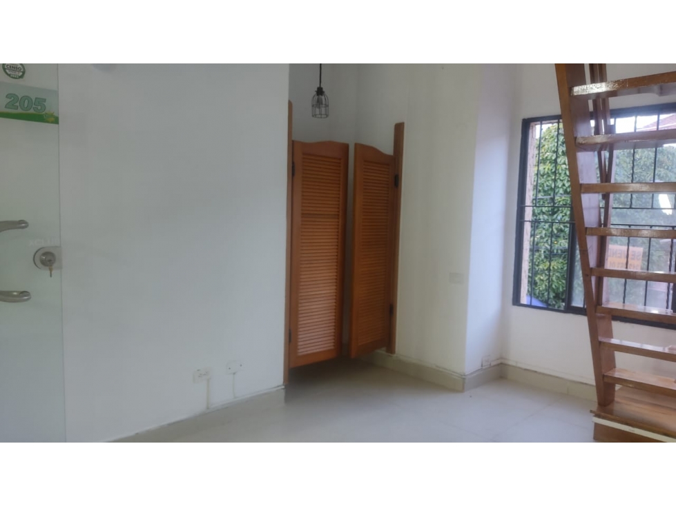 LOCAL COMERCIAL EN VENTA CON EXCELENTE UBICACIÓN RIONEGRO-ANTIOQUIA - 2