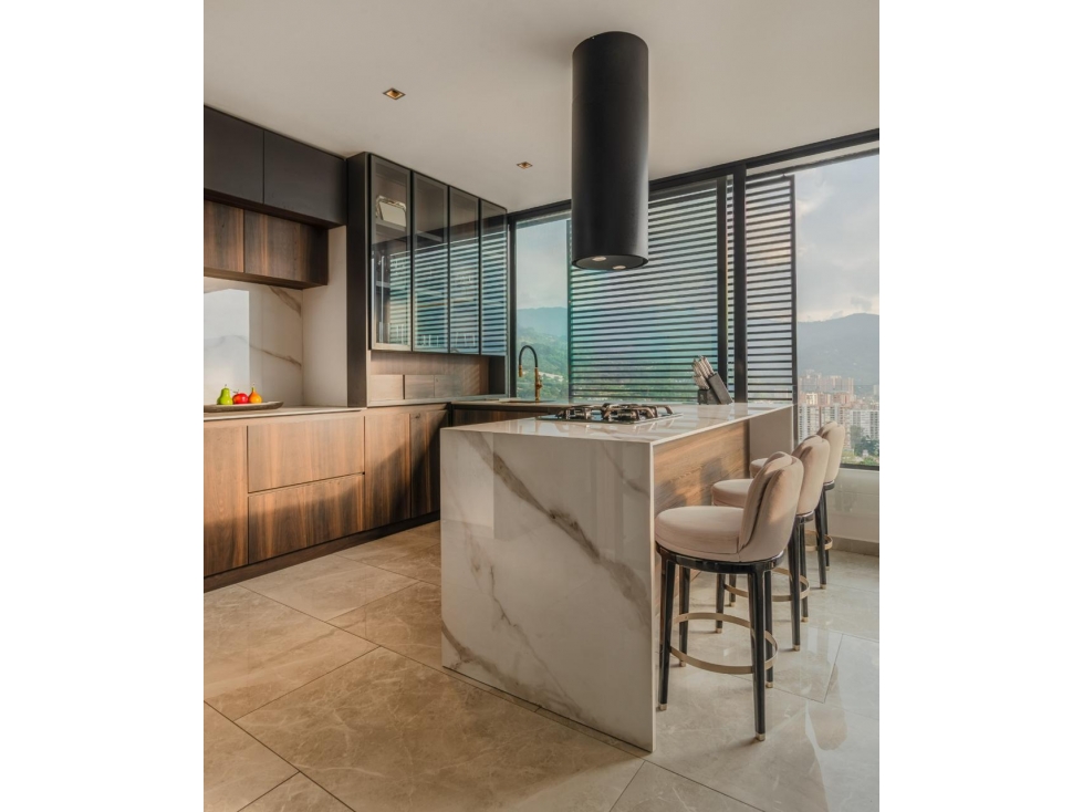 ENCANTADOR PH EN VENTA POBLADO - 2