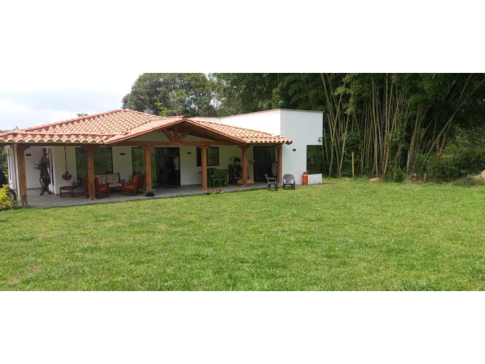 ENCANTADORA FINCA EN VENTA ENTRE MARINILLA Y SANTUARIO — foto 6
