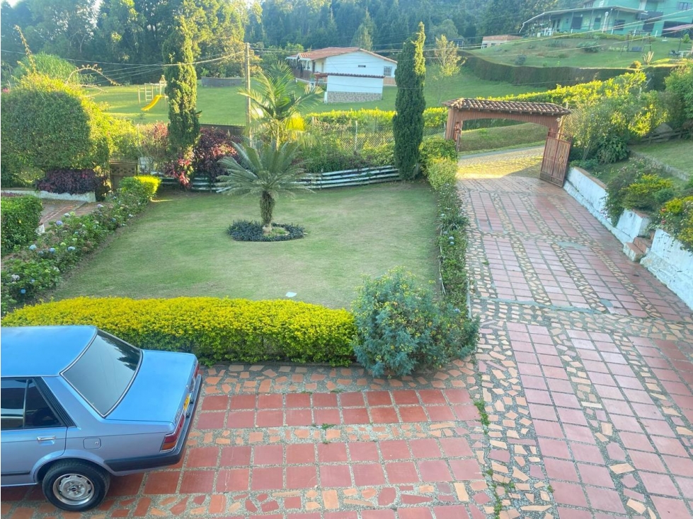 LINDA FINCA EN VENTA GUARNE — foto 4