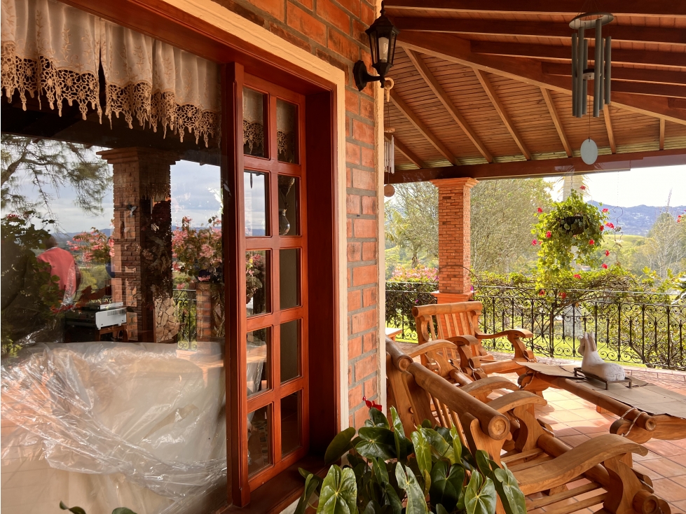 ESPECTACULAR FINCA EN VENTA CON VISTA SECTOR CABECERAS LLANOGRANDE — foto 6