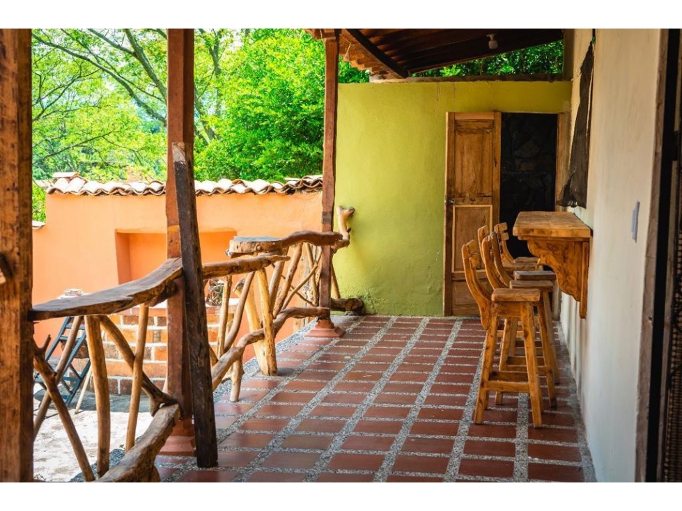 HERMOSA CASA COLONIAL EN VENTA EN SOPETRAN ANTIOQUIA — foto 4