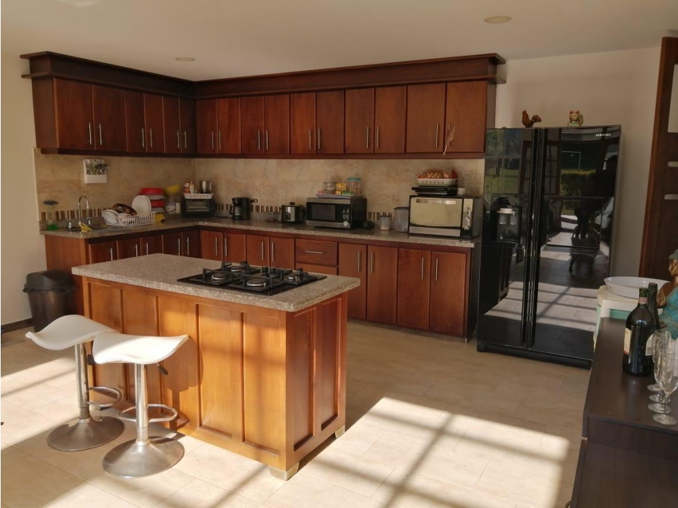 ENCANTADORA FINCA EN VENTA MARINILLA — foto 4