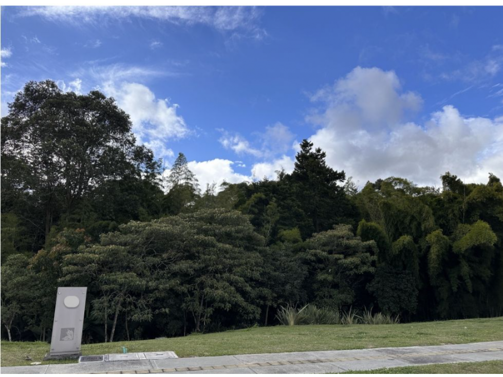 HERMOSO LOTE EN VENTA RIONEGRO-ANTIOQUIA