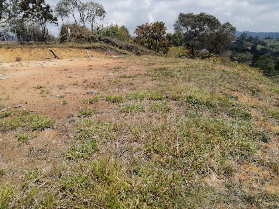 ENCANTADOR LOTE CON VISTA SAN VICENTE — foto 3