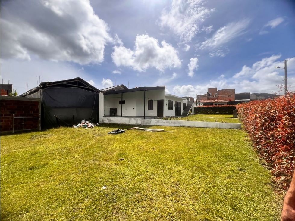 LINDO LOTE URBANO BIFAMILIAR EN VENTA EL CARMEN DE VIBORAL — foto 2