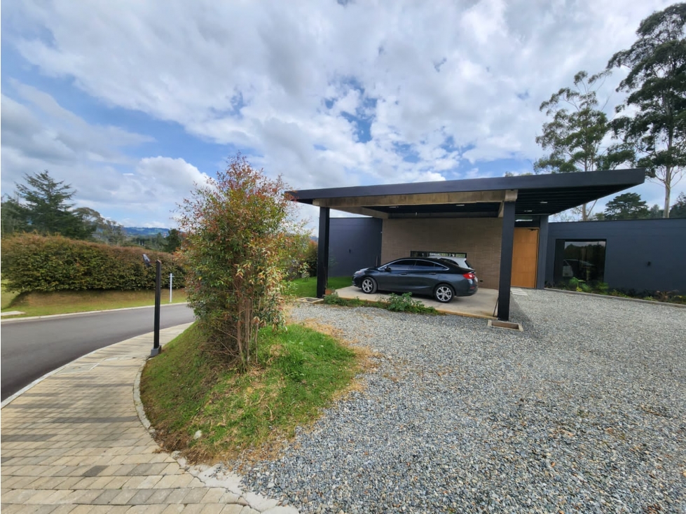 HERMOSA CASA FINCA EN EL ALTO DE LAS PALMAS MEDELLIN-ANTIOQUIA — foto 2