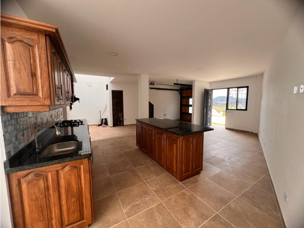 ESPACIOSO APARTAMENTO EN VENTA EN EL CARMEN DE VIBORAL — foto 6
