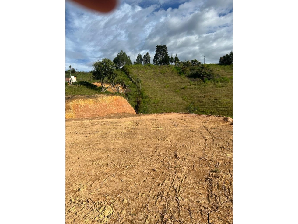 LOTE EN VENTA VEREDA EL GUAMITO DE GUARNE ANTIOQUIA — foto 4