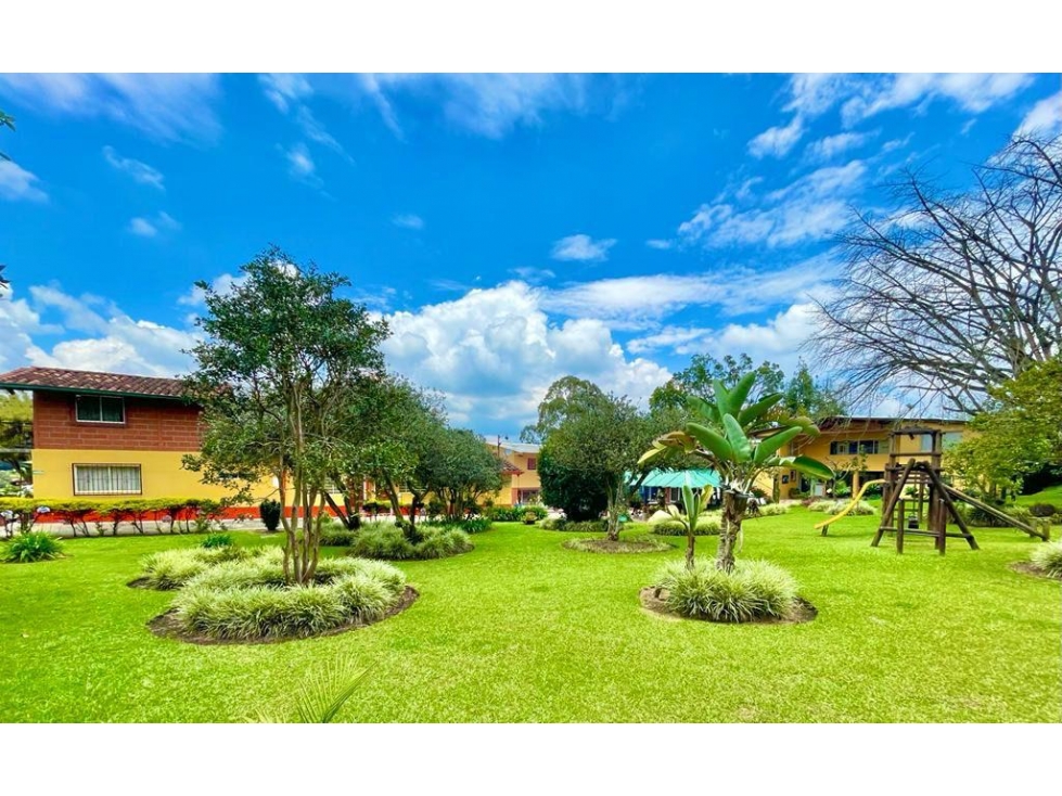 ESPECTACULAR FINCA HOTEL EN VENTA LLANOGRANDE - 3