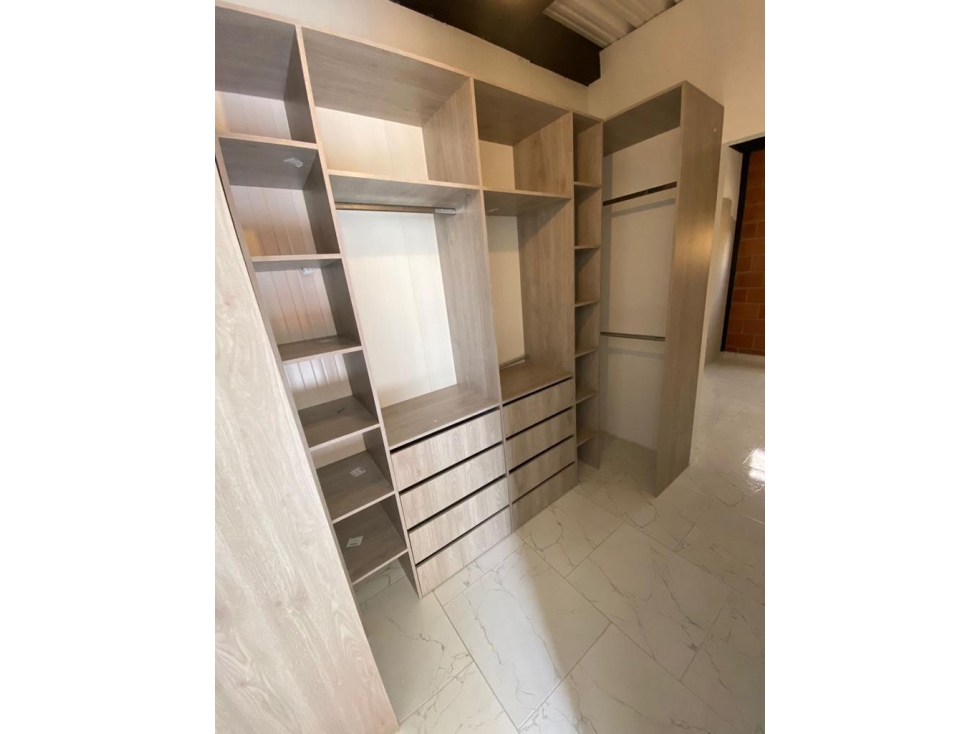 LINDA FINCA EN VENTA MARINILLA — foto 3