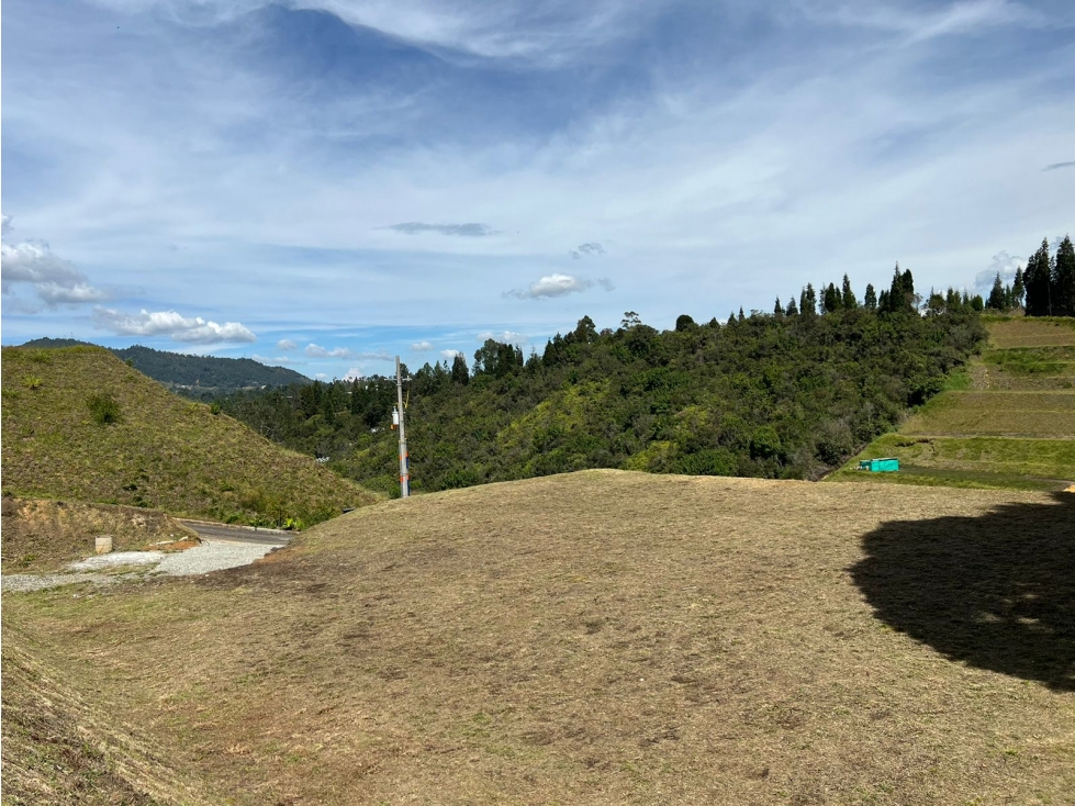 ESPECTACULAR LOTE EN PARCELACIÓN GUARNE ANTIOQUIA — foto 3