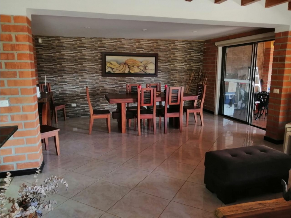 ENCANTADORA FINCA EN VENTA GUARNE — foto 3