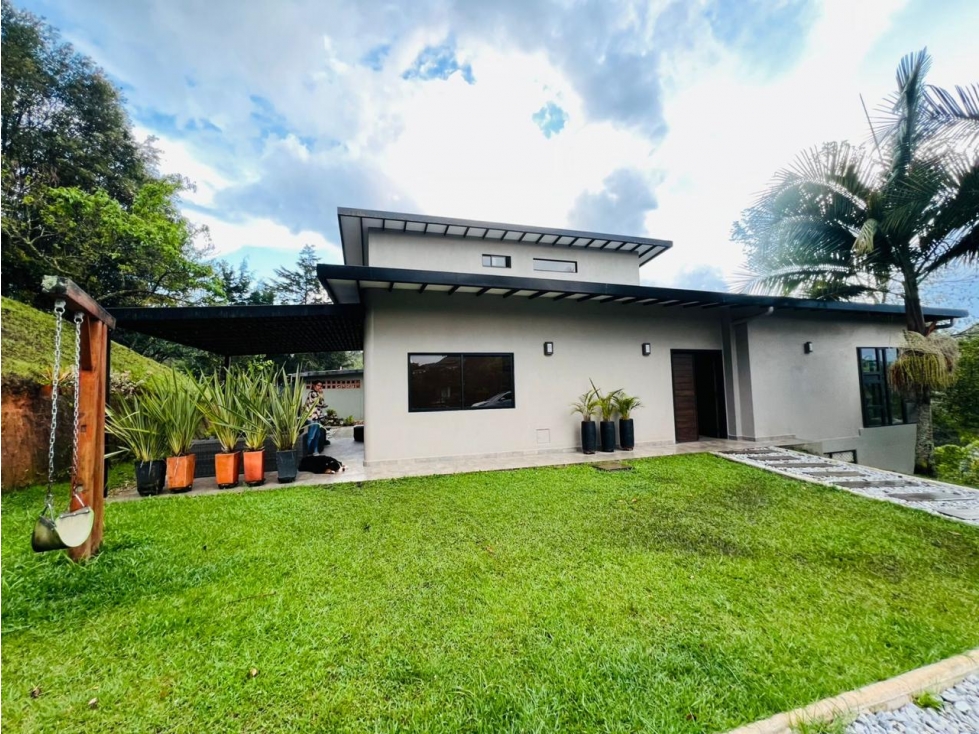 HERMOSA FINCA EN VENTA GUARNE — foto 3