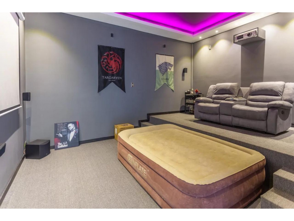 ENCANTADORA FINCA EN VENTA CERCA AL AEROPUERTO — foto 3